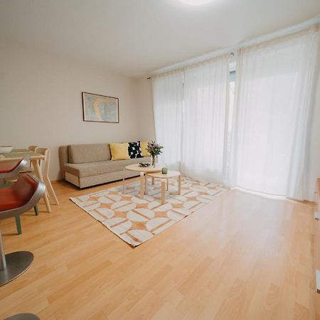 Orangehomes One Bedroom Art Apartment Budapest Exterior foto